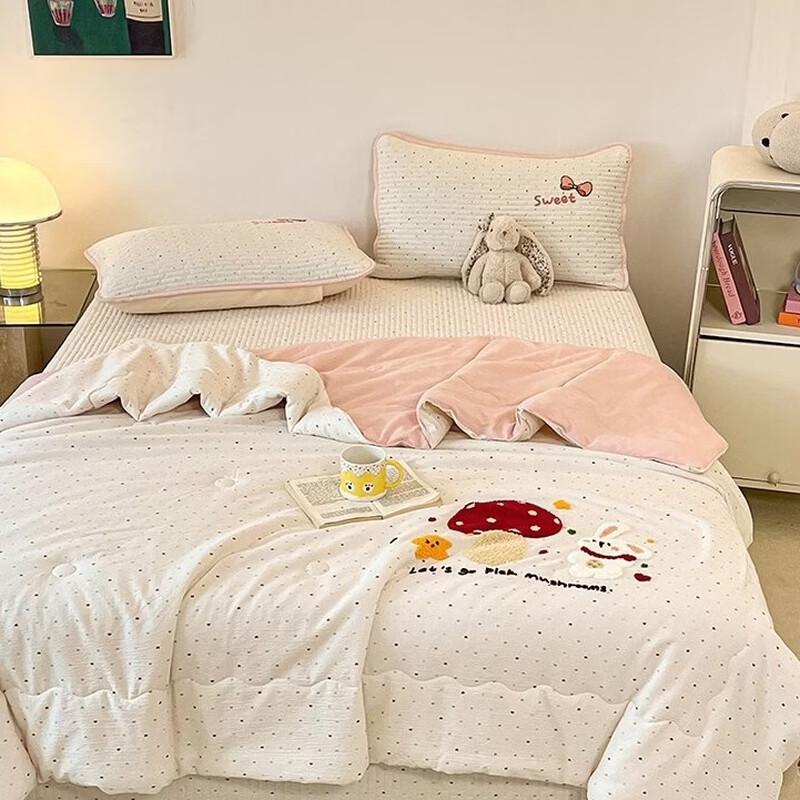Yuan Zhi Wei Double-Layer Gauze Summer Quilt