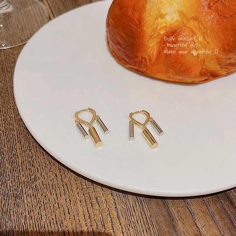 Sterling Silver Geometric Bar Earrings - Elegant, Versatile, Celebrity Style