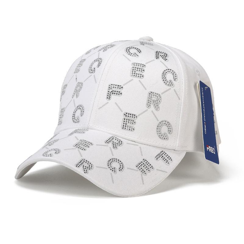 New embroidered letter baseball cap men and women outdoor leisure sunscreen sunshade fashion versatile travel