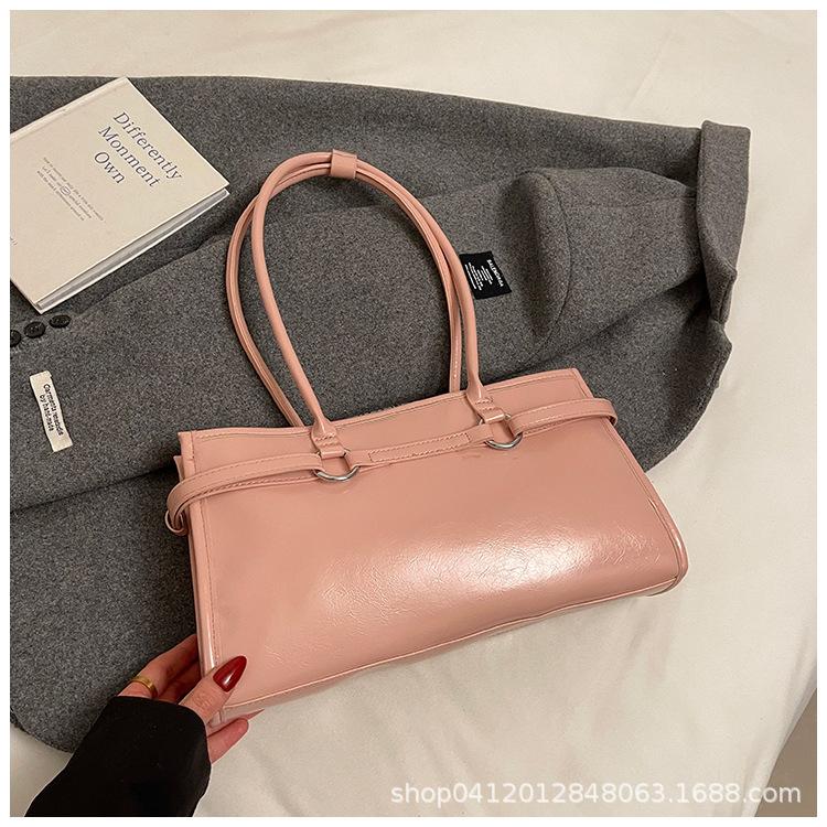 

Балетная дочка милая крутая сумка подмышку 2025 сумка-багет свадебная сумка для невесты новая высококлассная нишевая портативная сумка на плечо