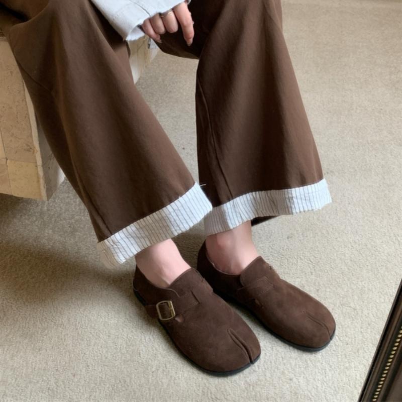 Мода 2024 Весна Новые Ретро Замшевые Плоские Повседневные Лоферы Шапочки Мягкая Подошва — фото 7