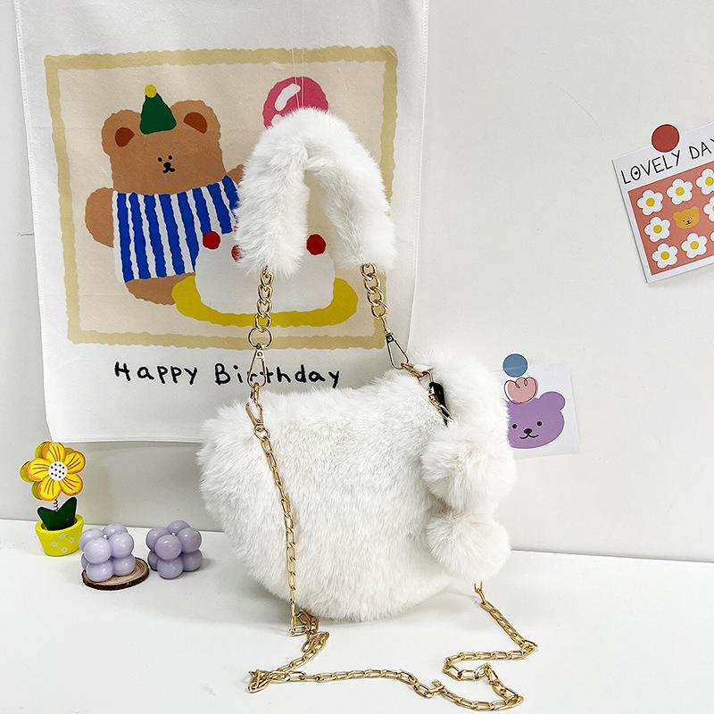 2025 new bag fashion heart bag women's chain messenger bag plush love shoulder fluff Valentine's Day gift