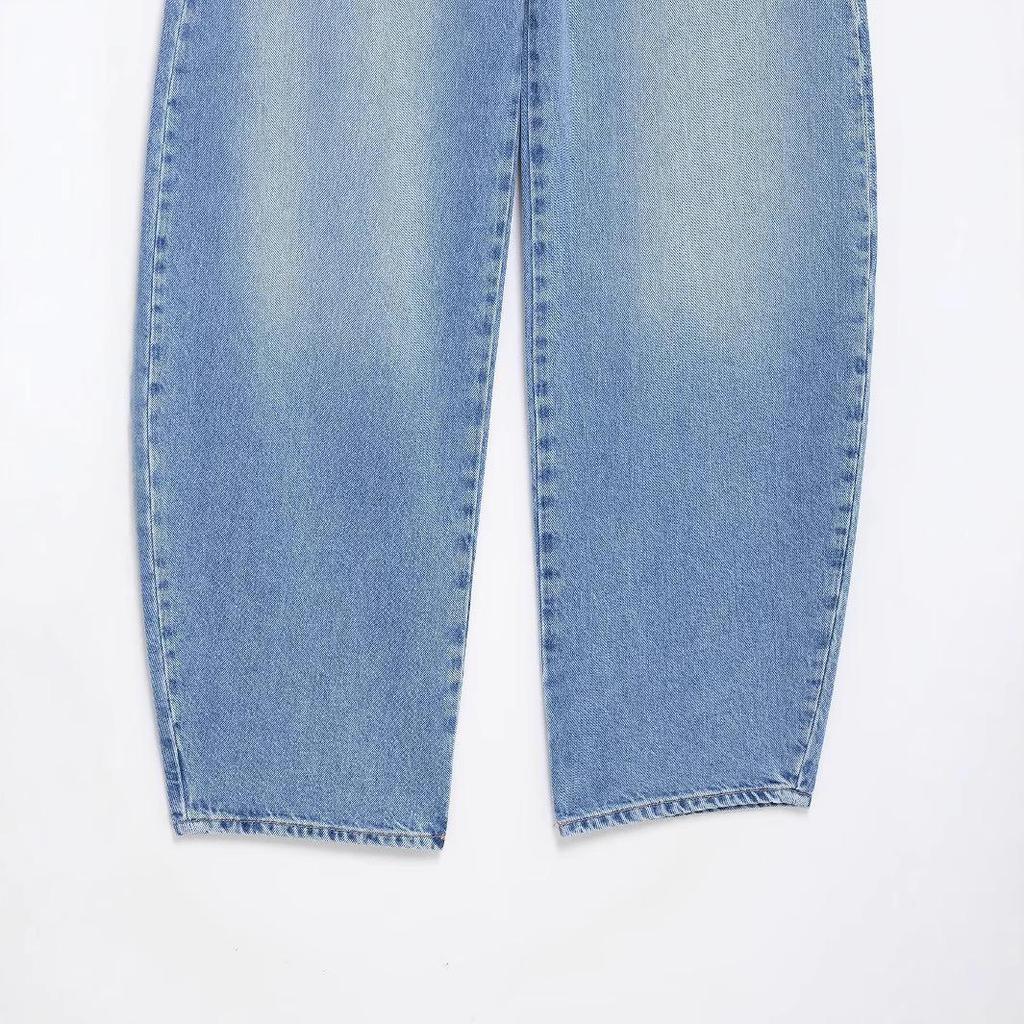 2025 Frühling Damen Hellblaue Mid-Waist Tapered Jeans mit Gebogener Seitennaht