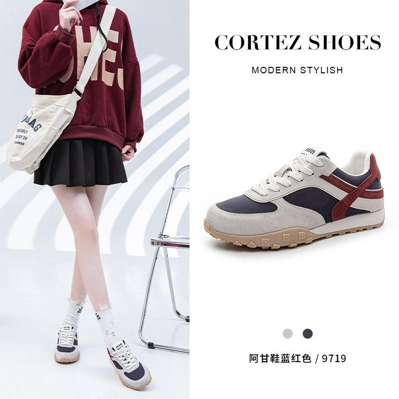 2025 new little white shoes leather soft baseplate shoes color matching commuting training shoes women's casual versatile Forrest Gump shoes