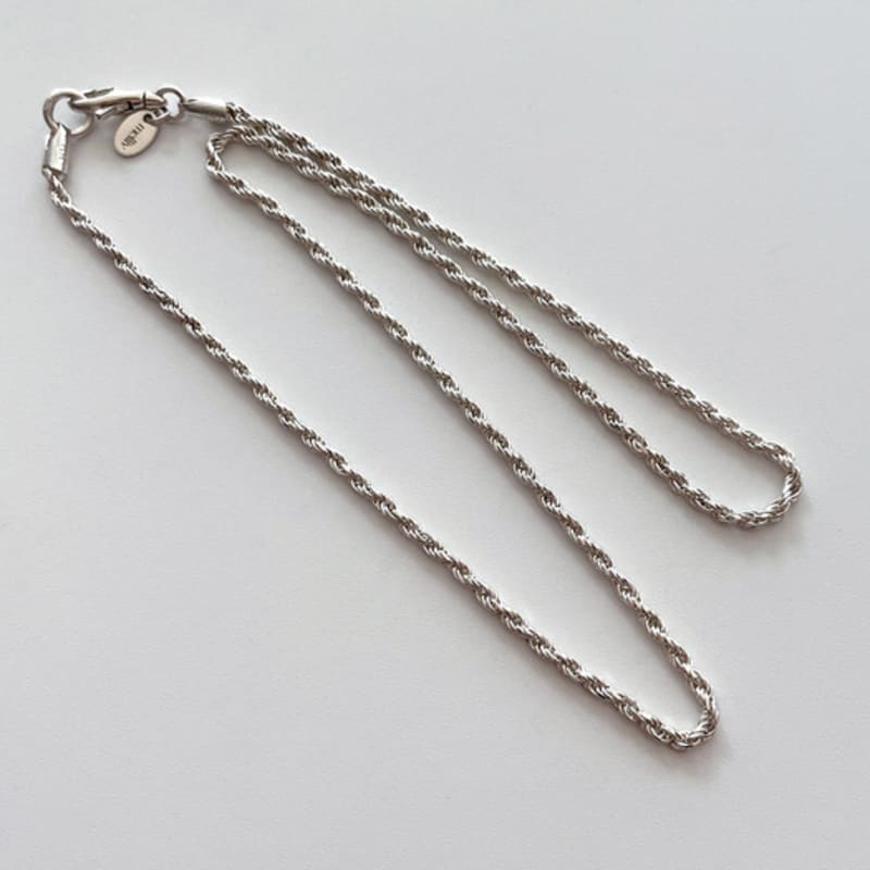 Melliv Silver Simple Rope Chain Necklace_mvn14