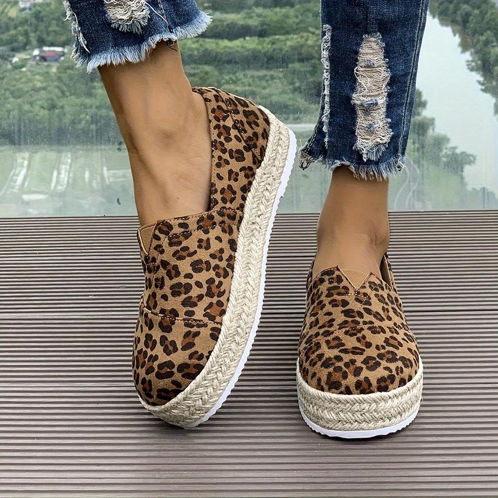 Women's Suede Slip-On Espadrille Style Casual Shoes for Spring and Autumn