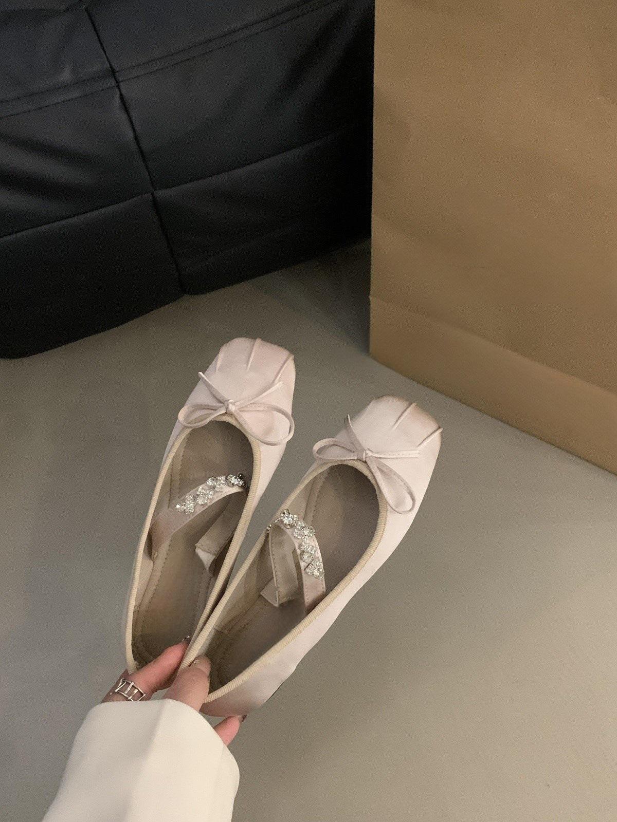 

Туфли-балетки с бантиком из стразов, с открытым верхом для ношения с юбкой, балетки с квадратным носком 40 абрикосовый