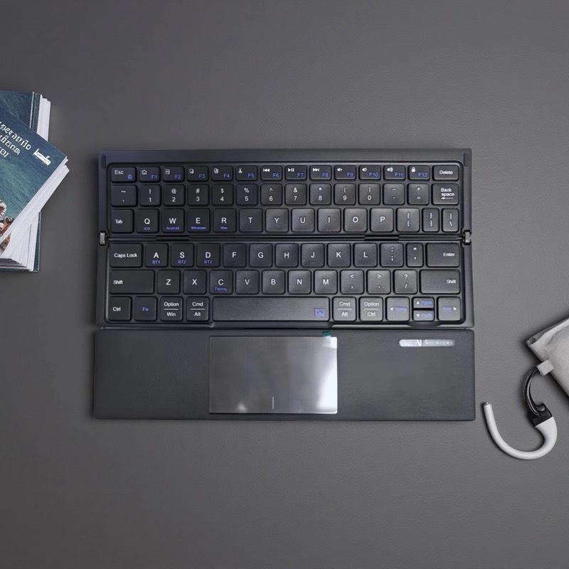 Foldable Bluetooth Keyboard with Touchpad, Compatible with Mobile Phones, Tablets, and Laptops чёрный