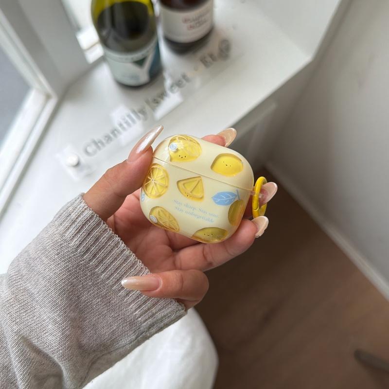 Lemon Earphone Case with Lemon Charm For Airpods 1, 2, 3, 4, Pro, Pro2, Pro3, Yellow Shockproof Protective Cover