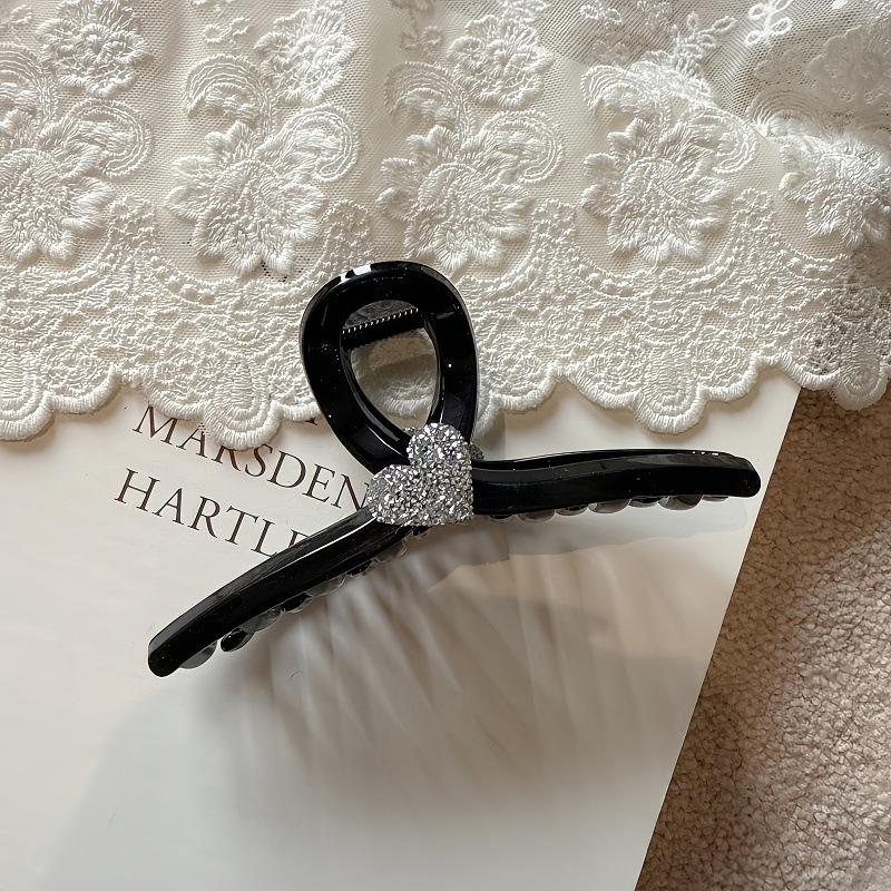 Korean Hair Accessory, High-end Feel, Fully Bejeweled Heart-shaped Hair Clip for Women, Bun Hairstyle Shark Clip
