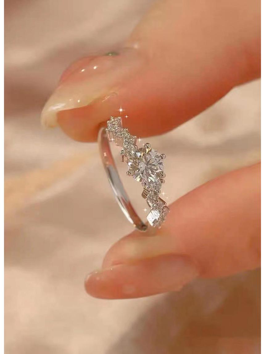 

Модное кольцо с муассанитом Star Dream: Роскошный дизайн класса люкс, универсальное предложение или обручальное кольцо с супервспышкой. Adjustable Size