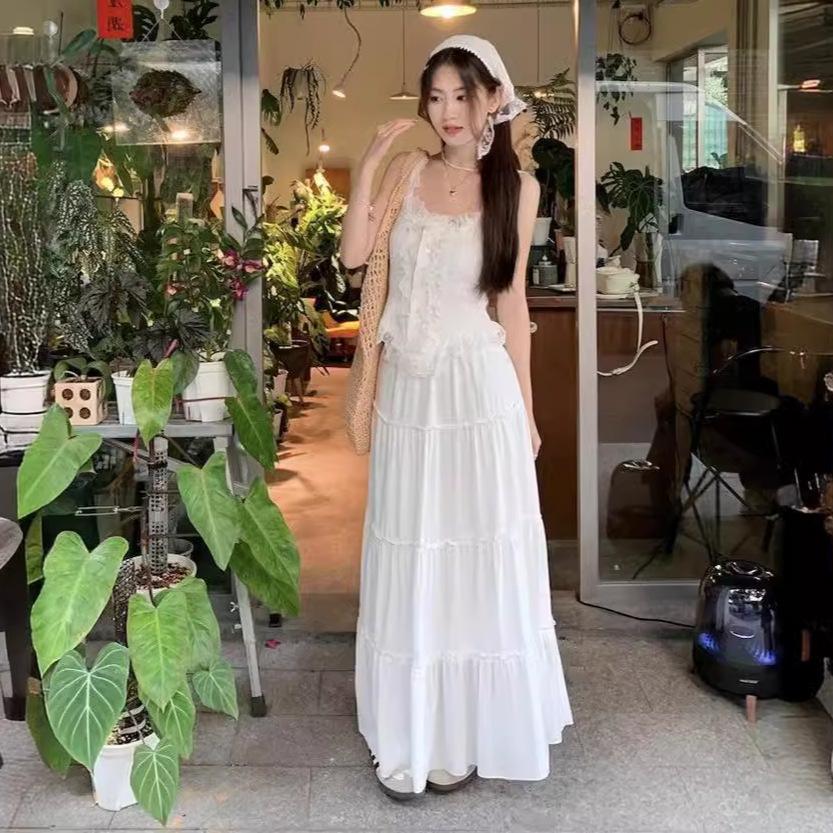 Gentle Wind Suit Women's Summer Sweet and Spicy Lace Suspender Vest Super Fairy Long Dress White Skirt Two-piece Set