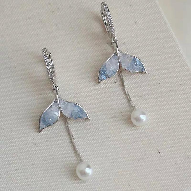New Chinese Style Oil Drop Butterfly Flower Gourd Pearl Fringed Earrings Retro Ear Hook Light Luxury National Style Earrings Women