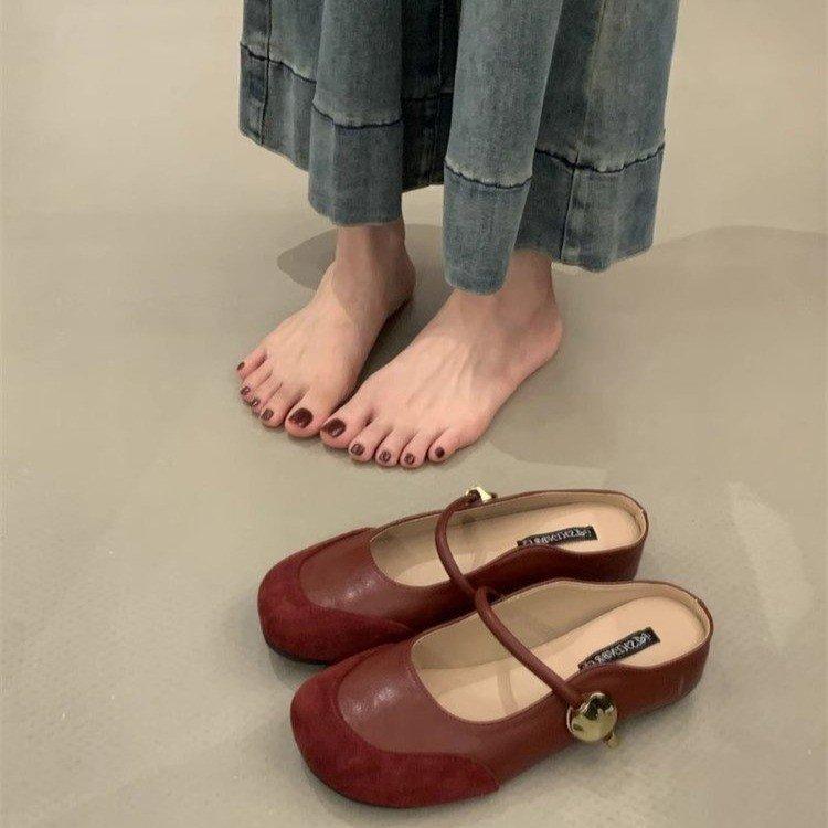 

Design sense Xiaoxiang flat bottom bag head slippers summer wear new with skirt small sandals women 40 абрикосовий