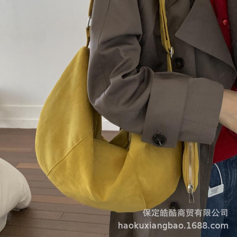 Bags Women's 2025 New Trendy and Popular Daily Commuter Versatile Splicing Shoulder Bag Large Capacity Crossbody Dumpling Bag