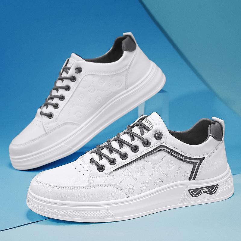 

Men s shoes spring new sports and leisure versatile little white board shoes men s thin breathable one-pedal work trendy shoes 44