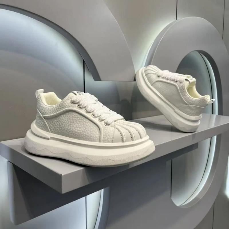 Casual Men's Shoes Spring New Thick-soled Low-top Sports Shoes