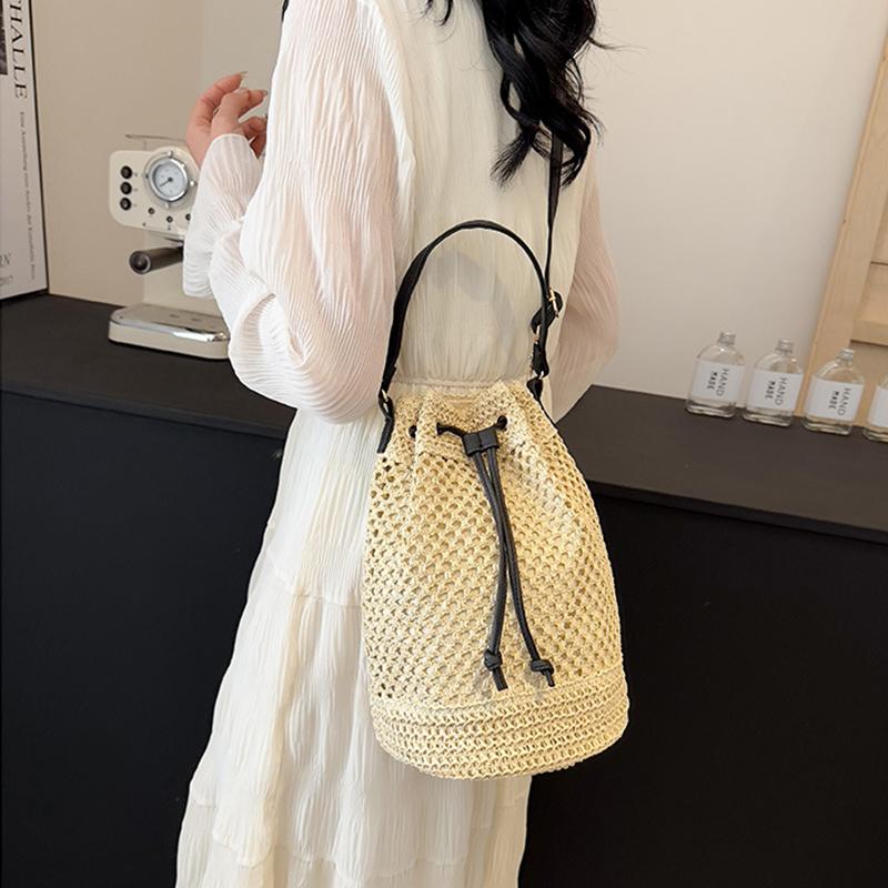 Summer Straw Shoulder Bags Drawstring Women'S Hand-Woven Bucket Bag Raffia Woven Handbags Casual Tote Ladies Beach Crossbody Bag Quality