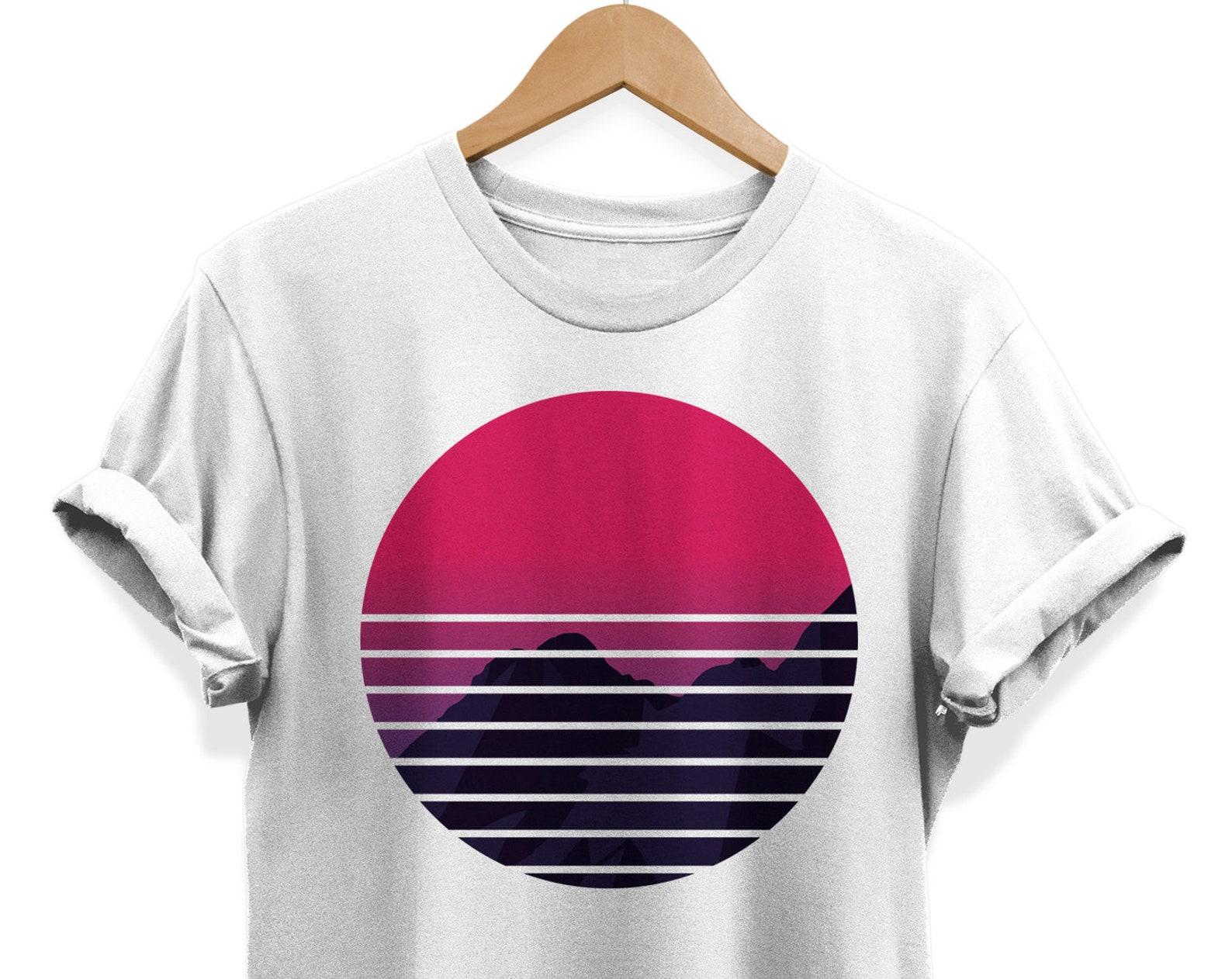 Retro Sunset T-shirt, Vaporwave Graphic Tee, Lo-Fi Clothing S