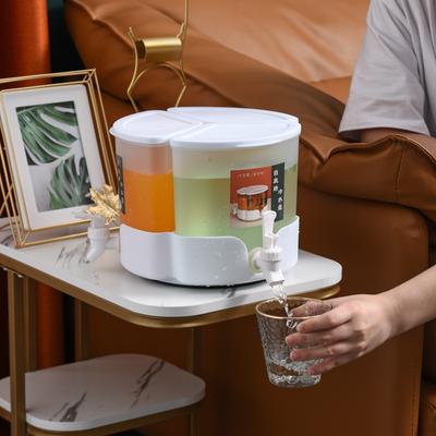 Refrigerator Rotating Cold Water Kettle with Faucet, Cold Water Kettle, Cold Brew Ice Water Cup, Multi-functional Beverage Cold Water Bucket
