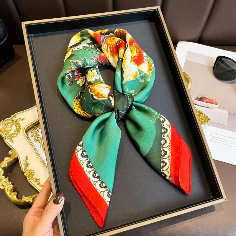 70 cm Beržų Miško Šilko Mišinio Šalikas: Moteriška pavasario/vasaros kvadratinė skarelė aliejinės tapybos stiliumi