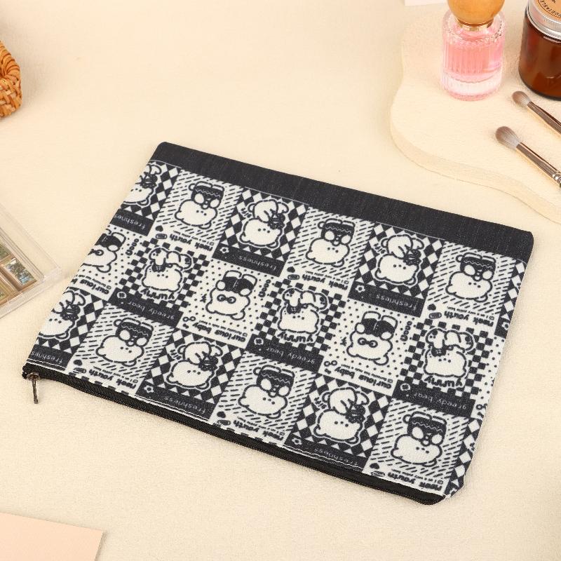 Cute Black Plaid Bear Cosmetic Bag Cartoon Clutch Makeup Bag Travel Toiletry Bag Large Capacity Storage Pouch Coin Purse Gifts