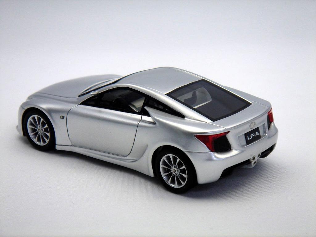 Milestone Resin Miniature Car Lexus 2007 Motor Finished Product 1/43 LF-A Show/Silver