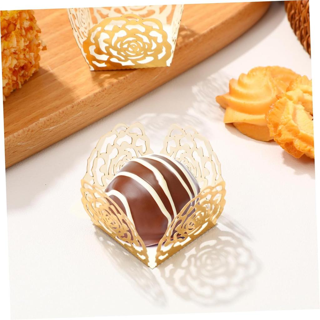 50pcs Hollow Rose Lace Paper Truffle Cups, Gold Cupcake Liners for Brigadeiro, Chocolate and Mini Candy, Ideal for Wedding, Party Dessert Table