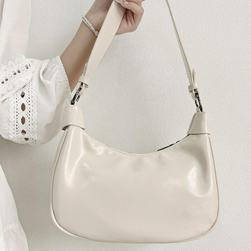 Niche design underarm bag women's new fashion versatile crescent bag messenger bag simple commuter shoulder bag