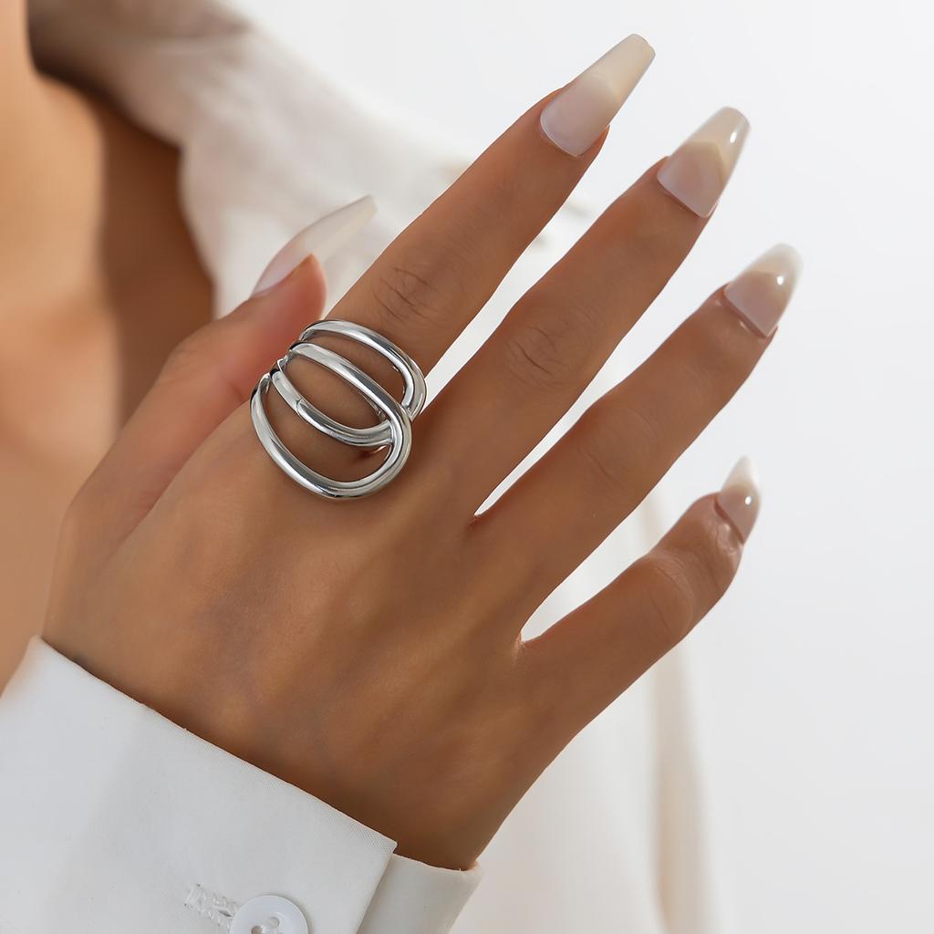 Exaggerated Large Pearl Metal Geometric Wide-Sided Ring, Personalized Line Smooth Joint Ring Ring