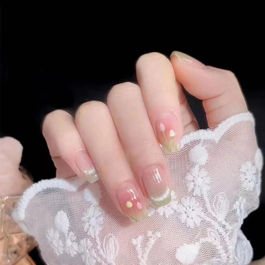 Hand-painted Floral Blush False Nails For Cute And Elegant Look