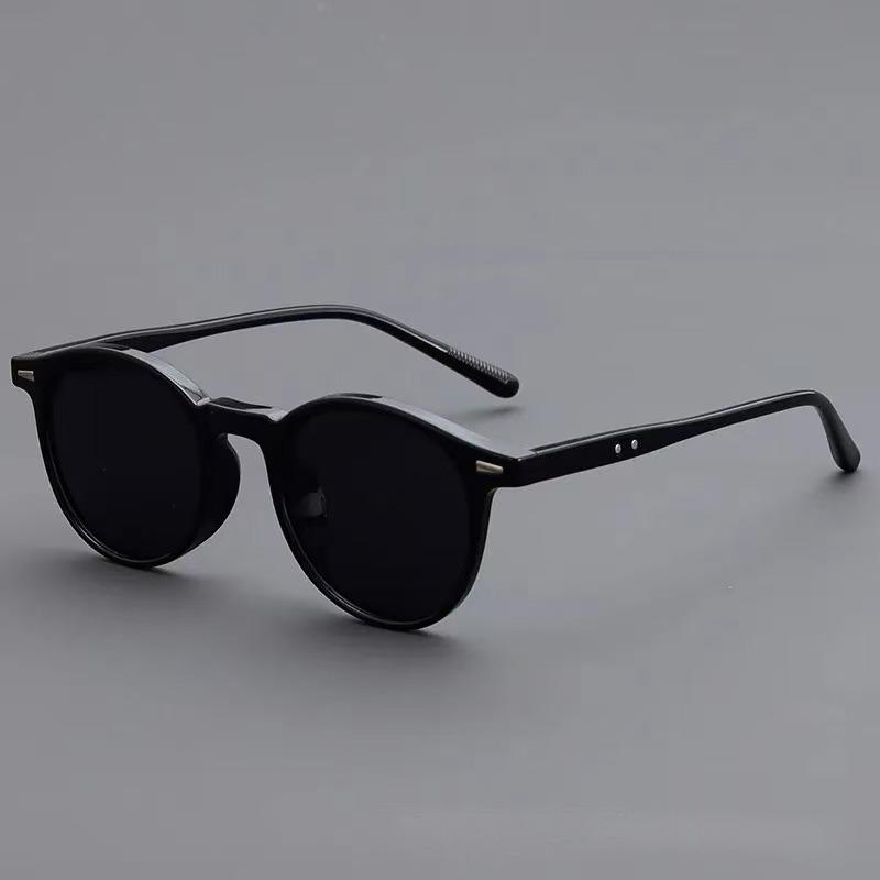 

Female Oval Eyewear Male Female Eyeglasses Vintage Round Sunglasses for Women Men Circular Sun Glasses black