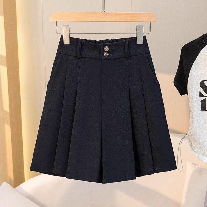 2026 Summer Plus Size Women's High-Waisted Outerwear: Stylish Slimming Wide-Leg Bermuda Shorts, Loose Fit
