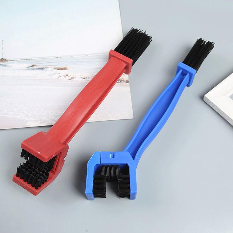 Portable Bicycle Chain Cleaner Motorcycle Road Bike Chain Clean Brush Bicycle Clean Tool Cycling Chain Maintenance Tools