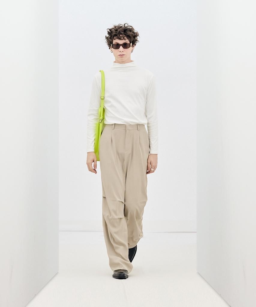 IRONYPORNO WHITELINE 86-Iro269 Monotone Parachute Wide Pants Light Beige