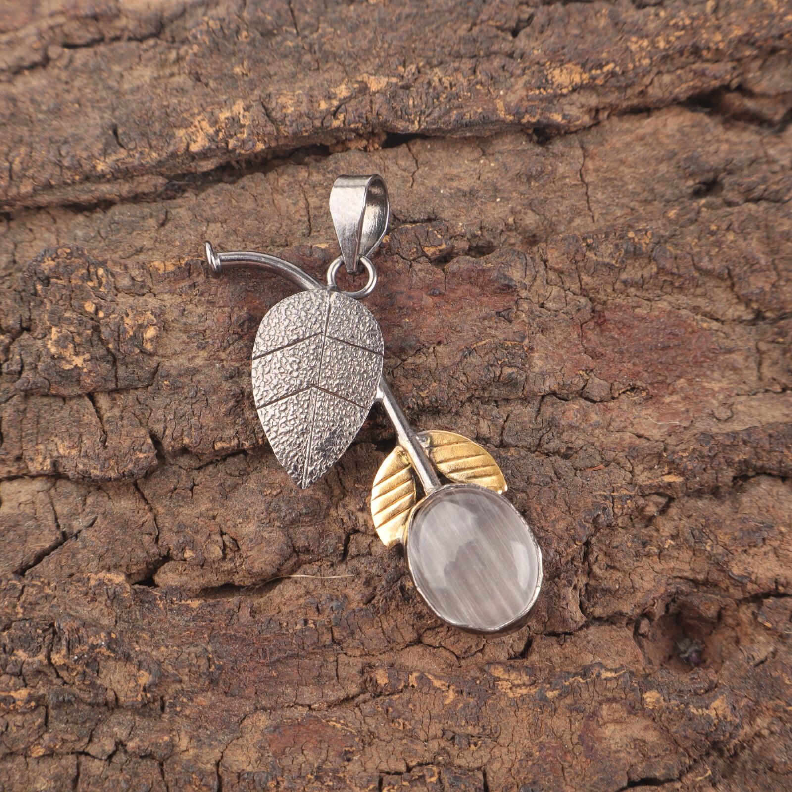 

Oval Selenite Gemstone 925 Sterling Silver Daughter Gift Handmade Trendy Pendant PP-55-29