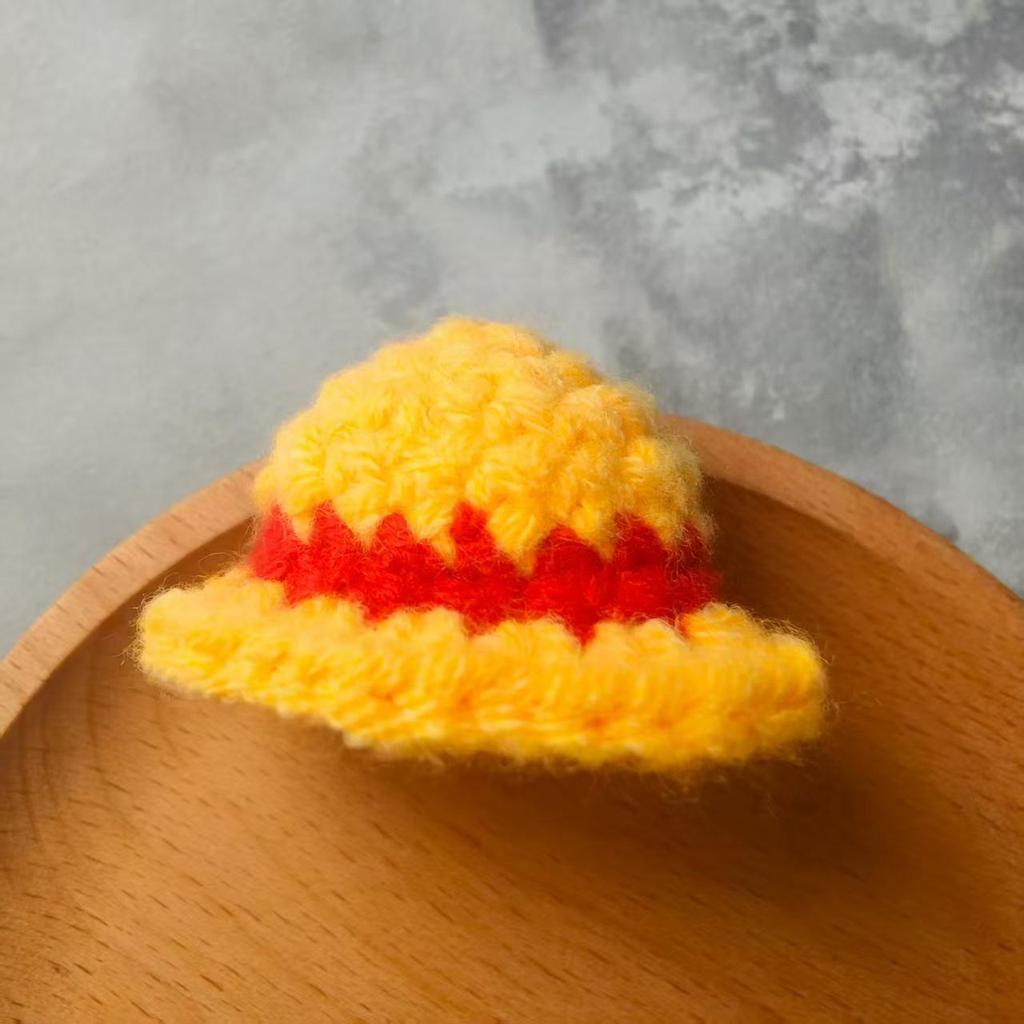 Valentine's Pearl Desktop Goose Set with Mini Knitted Hat & Adjustable Wings Clothing