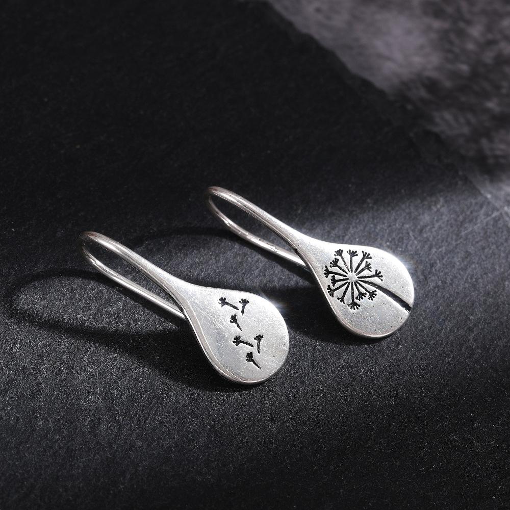 Commuter earrings, minimalist vintage dandelion earrings, women's niche fashion earrings