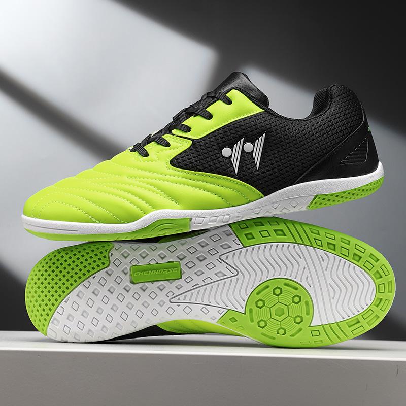Mens Soccer Shoes' Professional Grass Training Anti Slip Outdoor Football Athletic Shoes Futsal Ultralight Match Football Shoes for Man
