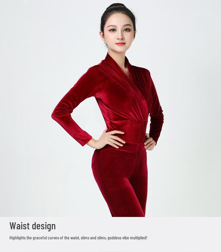 Women's Elegant Gold Velvet Slimming Practice Set for Autumn/Winter