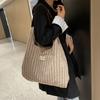 Beautiful Plush Women's Tote Bag Casual Large-capacity Shoulder Bag Winter New Casual Fashion Simple Messenger Bag
