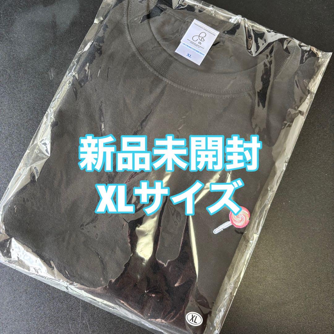 

[Б/У] TWICE 8-я годовщина Поп-ап Sanrio Футболка размер XL