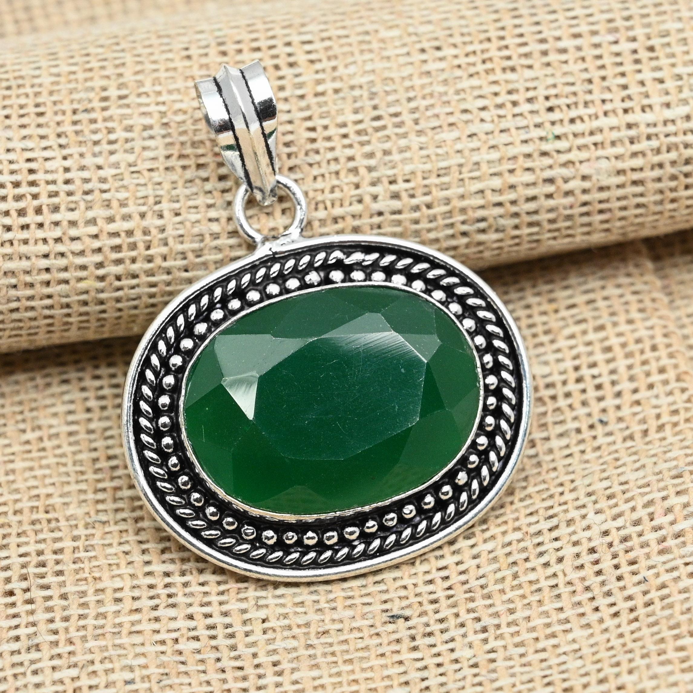 

Подвеска ручной работы из стерлингового серебра 925 пробы с зеленым ониксом для женщин 1.77 Inches зелёный