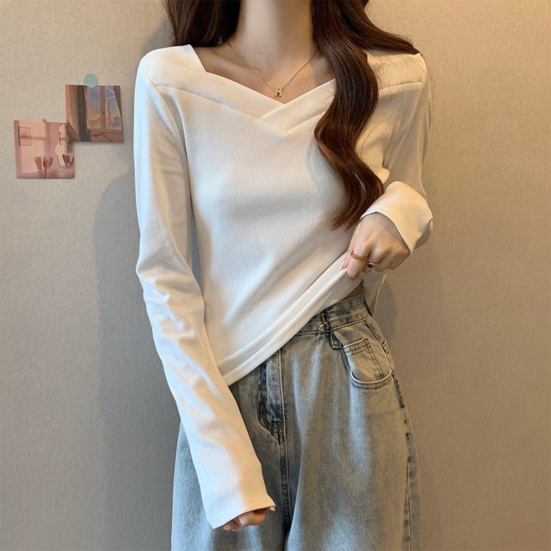 V-neck Long Sleeved T-shirt Slim Fit with Fleece Top