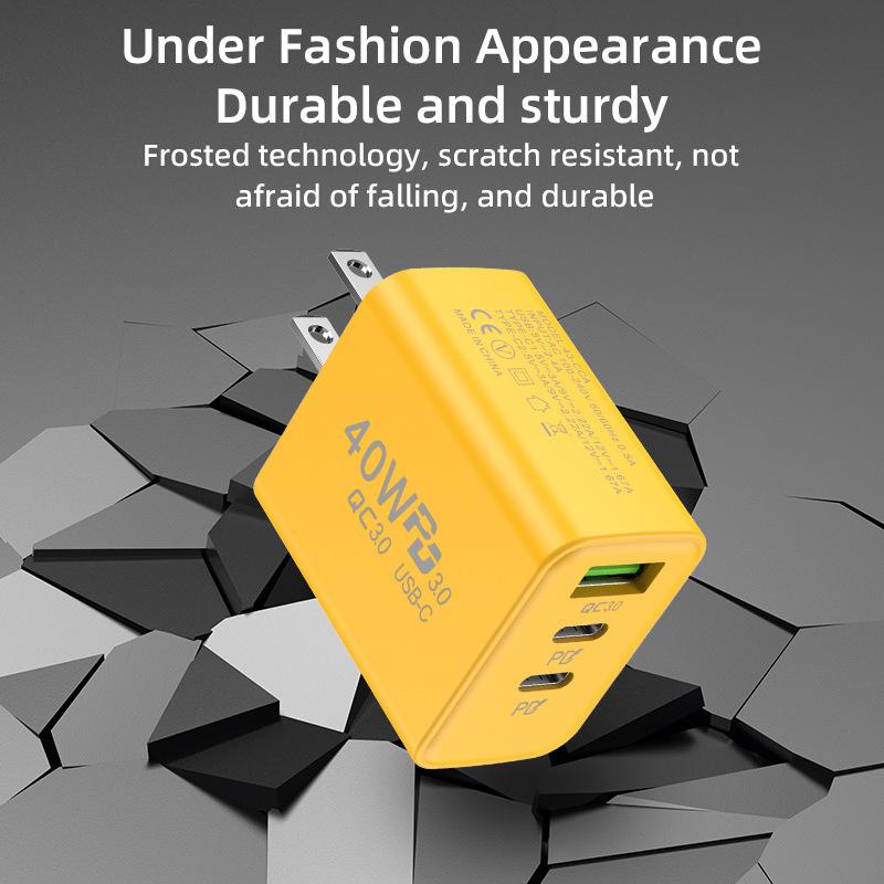 Fast Charging European and American Dual PD Single USB Port 5V2A Mobile Phone Charging Head Is Suitable for Android and Apple Mobile Phone A+C