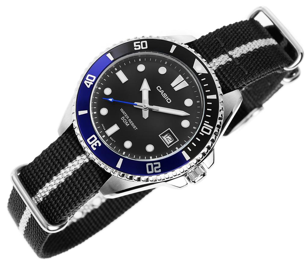 Herrenuhr CASIO MDV-10C-1A2VEF + BOX