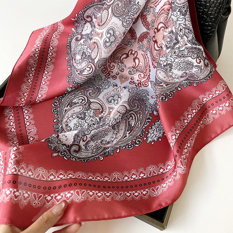 European and American Fashion Versatile Paisley Cashew Small Square Scarf Women's Silk Scarf Versatile Decoration Literary Occupation Flight Attendant