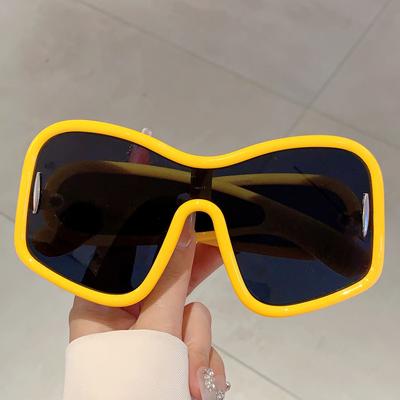 Trendy Square Designer Women's Shades Oversize Green Decoration Sunglasses Ins Brand Lady Sun Glasses for Driving Hiking