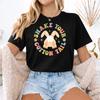 Glücklicher Osterhase T-Shirt Komfort Osterhemd, Florales Ostern, Magisches Ostern 4