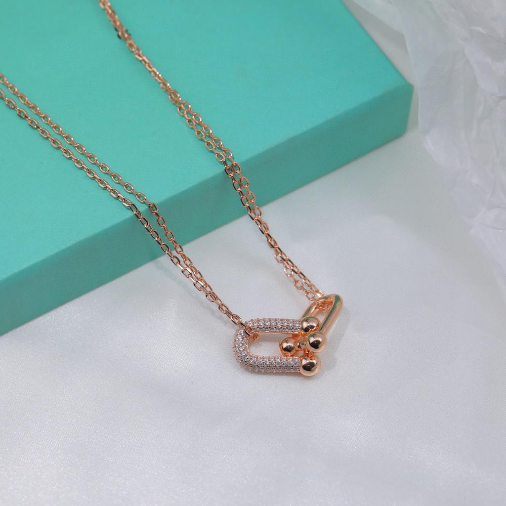 Double Ring Necklace Electroplated with 18k Precision High Version, Elegant Subversive Spirit Coexists. Strolling Through New York's Ladies' Jewelry